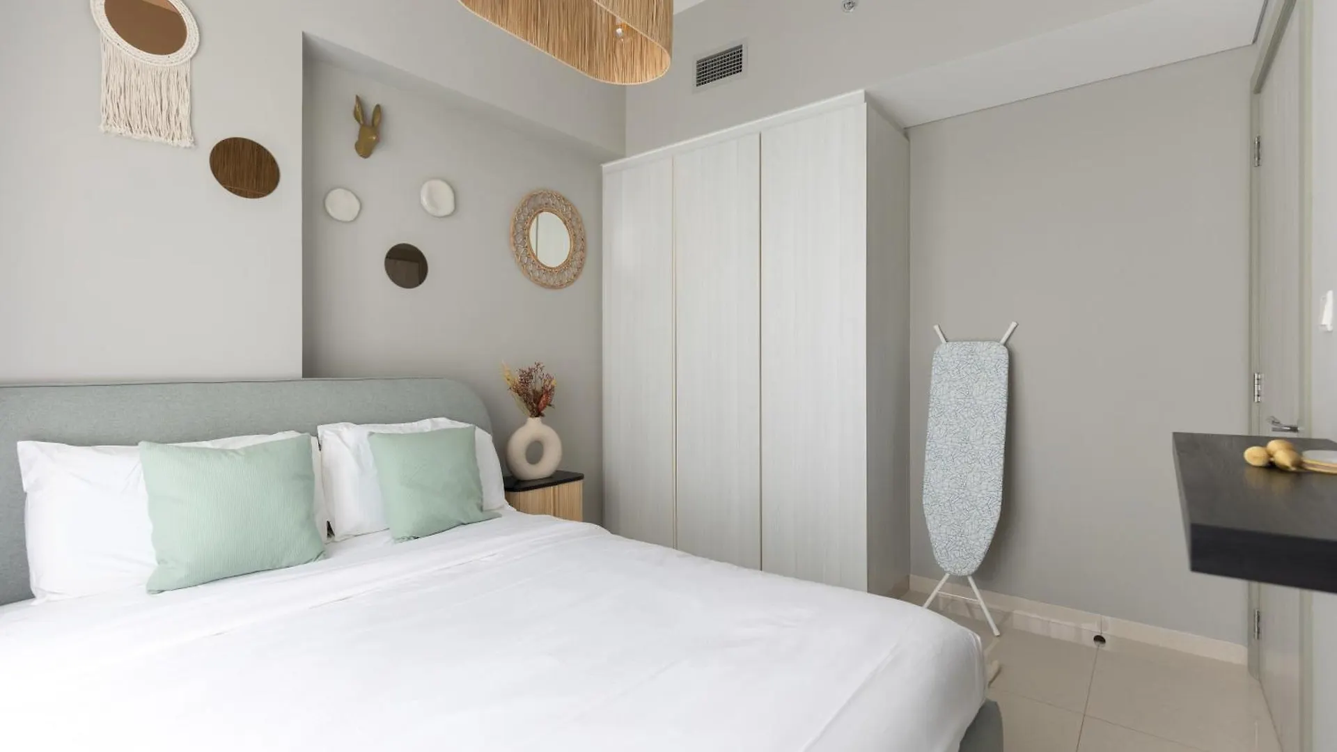 Appartement Quiet 1Br With River View Dubaï